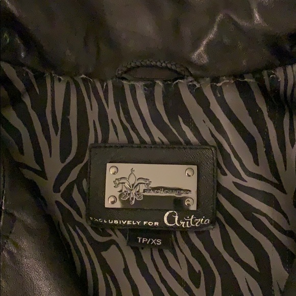 Kenya Mackage Leather Jacket - Picture 7 of 14